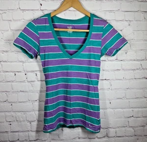 Nike Athletic Dept Women's Short Sleeve V-Neck Striped T-Shirt Sze XS Multicolor - Bild 1 von 9