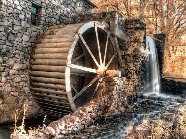 Infrared 680nm Long-Pass Filter 55mm,    For Full Spectrum Converted  IR - Image 1 of 4