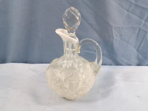 Northwood White Opalescent Glass Fern & Daisy Cruet - Picture 1 of 12