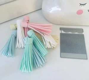 Tassel Metal Cutting Dies Stencils Scrapbooking Embossing Album Paper Card Craft - Picture 1 of 4