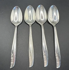 WM A Rogers Oneida Ltd Silver Plate Lady Catherine 4- Teaspoons - Picture 1 of 12