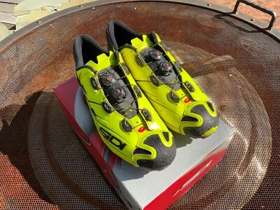 Zapatillas MTB Sidi Tiger 2 Carbono TALLA 46.5, RARAS Amarillas Muy Buen Estado. Foto 1 de 4