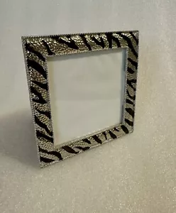 Metal ZEBRA Design Photo Fame Square. - Picture 1 of 10