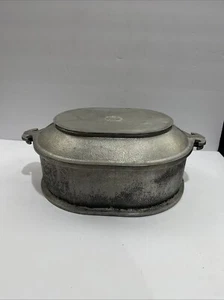 Vintage Guardian Oval Roaster Dutch Oven W/ Metal Lid Hammered 13” - Picture 1 of 5