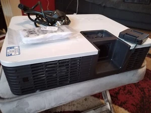 Casio XJ-H1700 XGA Projector - 2941 Hours Used From 20,000 - Bright 4000 Lumens - Picture 1 of 24