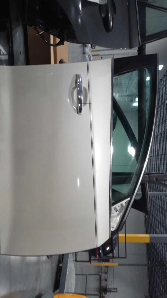 Buick LaCrosse 2013 puerta derecha fabricante de equipos originales usado 340217, 104 k millas, envío rápido Foto 1 de 2