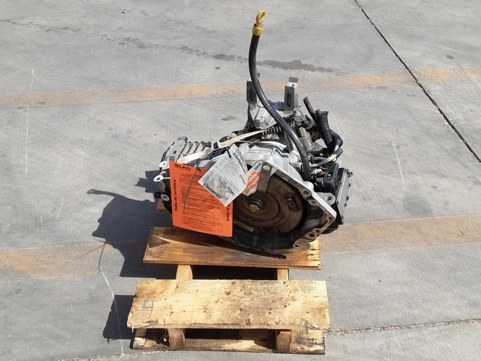 Chrysler Sebring 2007 2008 transmisión automática automática 2,7 L 125 k millas OEM LKQ Foto 1 de 4