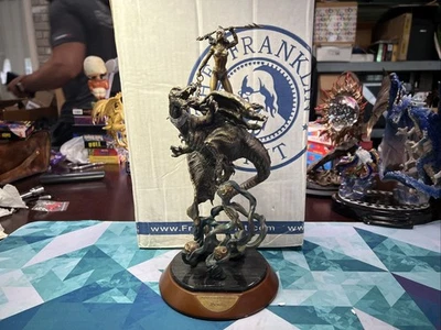 Escultura de bronce Boris Vallejo Franklin Mint lanza de serpiente doncella Foto 1 de 4