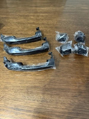 Juego de manijas de puerta Toyota 4Runner 2014 plástico negro Foto 1 de 4