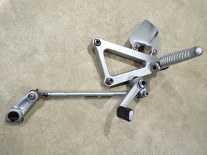 Ducati 900SS ie 750 links vorne hinten Hänger Zapfen 98 99 01 02 - Bild 1 von 3