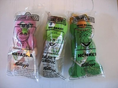 Precintado de colección. Lote de peluches Mcdonald’s Happy Meal Plaza Sésamo Natasha Oscar Honker Foto 1 de 4