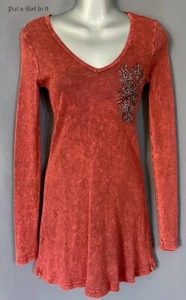 USA New VOCAL Women CRYSTAL RUST MINERAL CROSS ANGEL WINGS TUNIC SHIRT S M L XL - Picture 1 of 4