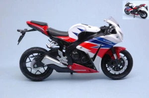 Modellino moto New Ray HONDA CBR1000RR 1:12 modellismo motor bike - Foto 1 di 1
