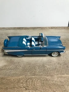 Road Tough 1957 Chevy Bel Air Convertible, Blue, 1:18 Scale - Picture 1 of 11