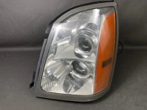 2004-2009 Cadillac SRX Left Driver Side Headlight HID Xenon Tested OEM 401 - Picture 1 of 12