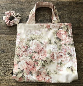 Handmade Floral Tote Bag And Scrunchie Cottagecore Slow fashion - Picture 1 of 3