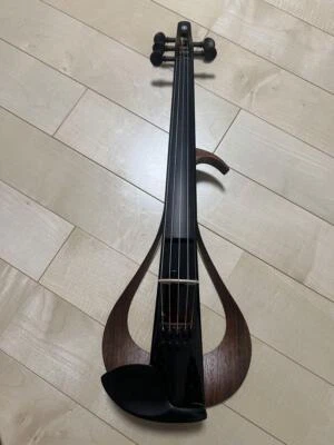 Yamaha YEV105BL Electric Violin 5-String Full Size Black Finish Professional - Image 1 of 4
