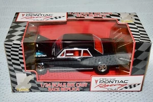 Official Pontiac Racing Club Black 1964 GTO 1:24 Scale DieCast Model NIB #112 - Picture 1 of 7