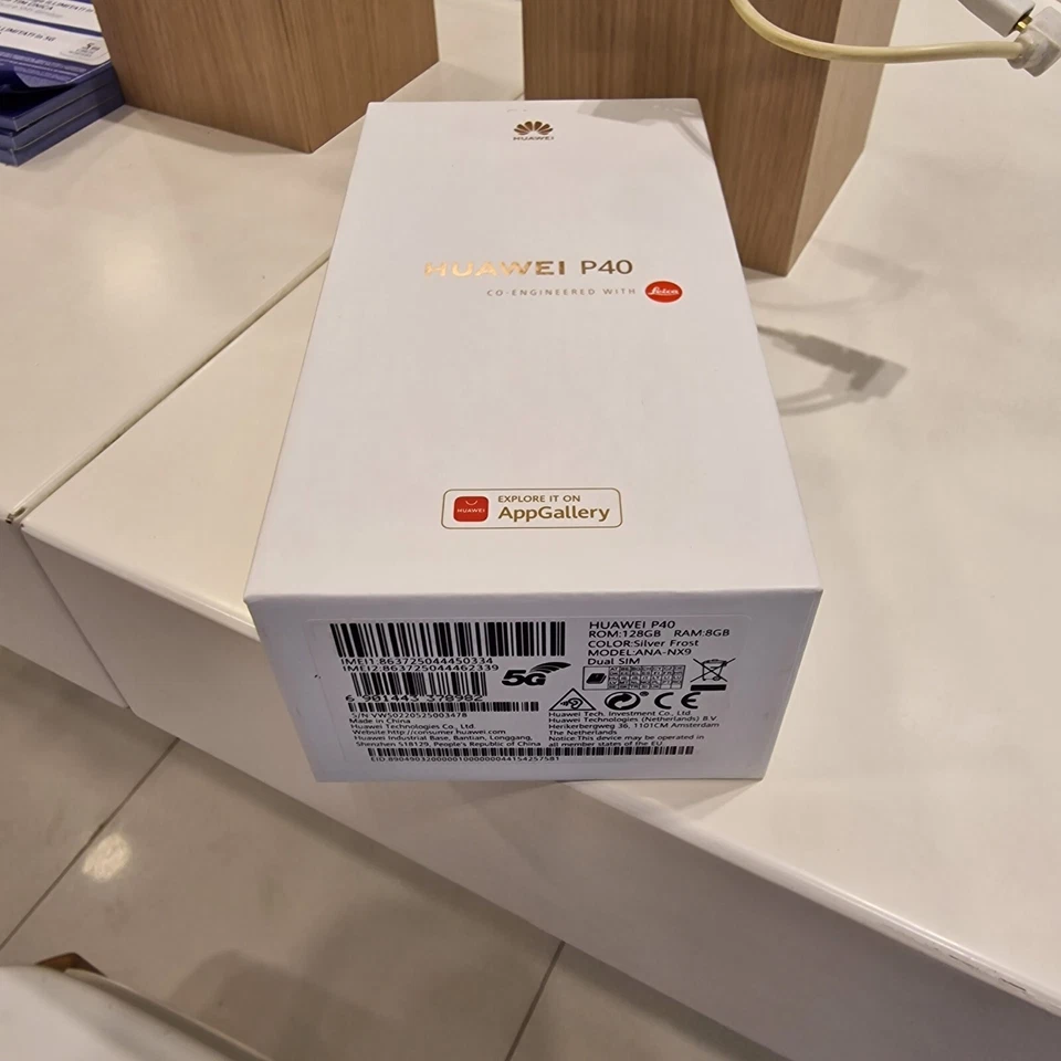 Huawei P40 ANA-NX9 - 128GB - silver frost (TIM) (Dual SIM) - Immagine 1 di 1