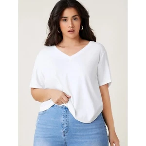 Top con scollo a V SHEIN BASICS Plus nuovo con etichetta taglia 1XL colore bianco - Foto 1 di 9