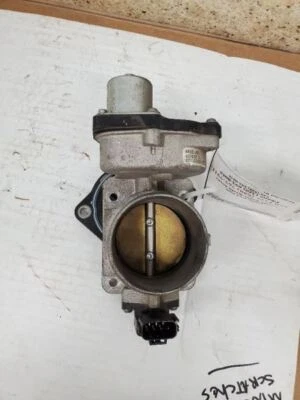 Throttle Body 8-330 5.4L Fits 05-16 FORD E350 VAN 278182 - Image 1 of 4