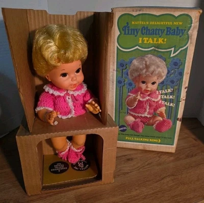 Muñeca bebé pequeña charladora Mattel vintage y caja original FUNCIONA - ELLA HABLA Foto 1 de 4