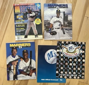 Vtg Mariners Magazine Lot Ken Griffey Jr Rookie Year 1989 1990 1994 Ms Baseball - Picture 1 of 7