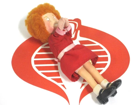Little Orphan Annie Mini Clip-On Doll Toy Applause 1982 Cover