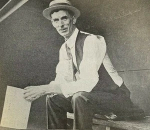 1911 Vintage Magazine Illustration Baseball Star Connie Mack  - Picture 1 of 2