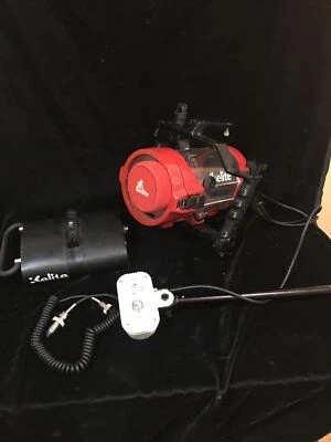 Ikelite Cámara Subacuática Carcasa Video Estuche Impermeable + Batería de Luz Etc Lote Foto 1 de 4