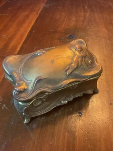 Art Nouveau Gold Jewelry Casket Scroll With Cherub WB - Picture 1 of 7