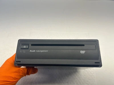 Módulo de CD de controle de navegação fabricante de equipamento original DVD 2004-05 06-2010 Audi A8 Quattro 4E0919977 - Imagem 1 de 4
