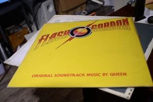 QUEEN FEDDI MERCURY FLASH GORDON ORIG SINGAPORE 1980 VINYL LP EX - Bild 1 von 7