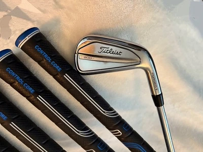 2023 TITLEIST T200 FORGED IRON SET 6 THRU GW REG FLEX - Image 1 of 4
