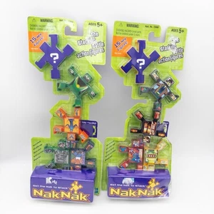 Set Of 2 Nak Nak Stacking Battle Figurine 5-pack Graffiti Naks Hasbro 2003 New - Picture 1 of 9