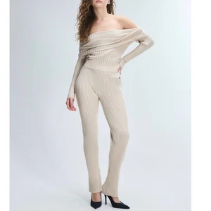 Neu mit Etikett Fenty X Savage Tres weiche Pulloverhose gerippt hoher Bund beige Größe Medium - Bild 1 von 13