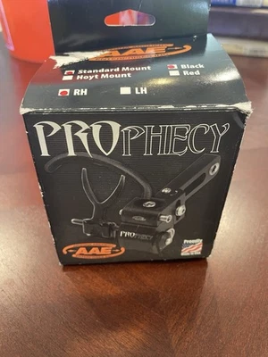AAE Prophecy RH Black Full-Capture Fall-Away Arrow Rest - Image 1 of 3