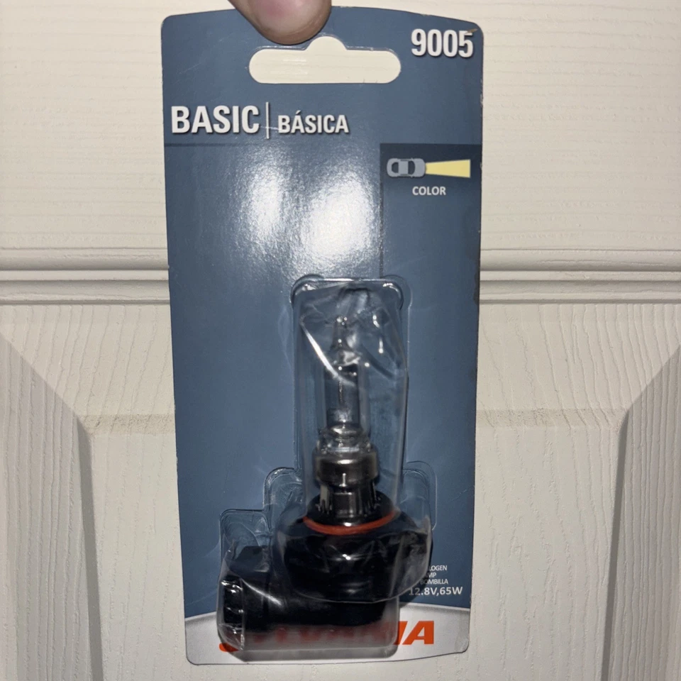 Bombilla de faro básica Sylvania 9005 hecha en EE. UU. nueva Foto 1 de 1