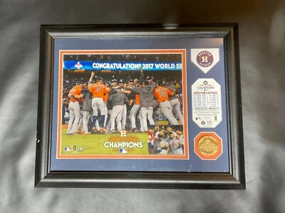 Astros 2017 World Series Champions Plaque. Limited Edition 515/5000 Bronze medal - Image 1 of 4
