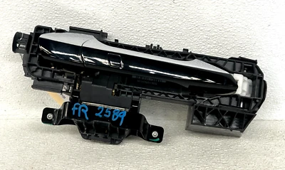 ⭐2017-2019 Infiniti QX30 MANIJA DE PUERTA EXTERIOR LADO DE PASO DELANTERO DERECHO FABRICANTE DE EQUIPOS ORIGINALES LOTE 2589 Foto 1 de 4