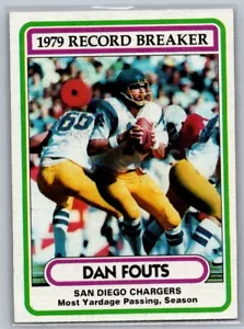 1980 Topps Record Breaker Dan Fouts Most Passing Yards in a Season #3 - Picture 1 of 2