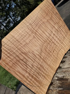 Flame Carvetop Maple Exotic guitar top wood or bass figured wood 4 luthier - Image 1 of 4