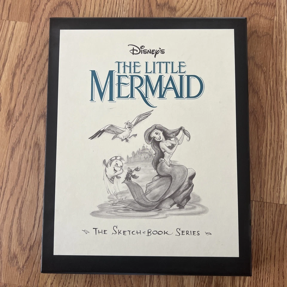 Disney’s The Little Mermaid The Sketch Book Series ¡Nuevo! Foto 1 de 4