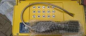 GAI-TRONICS Titan telephone 1066 (Commander 1065) Standard Keypad Weatherproof - Afbeelding 1 van 10