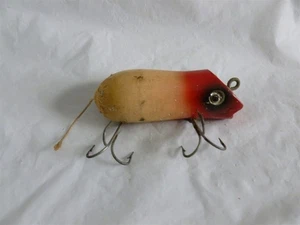 Vintage 2-3/4 Inch Wood Shakespeare Mouse Fishing Lure  Lot P-710 - Picture 1 of 9