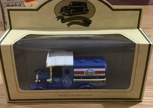 Lledo Days Gone 1920 Ford Model T Petrol Tanker Truck Esso Diecast Boxed - Picture 1 of 2