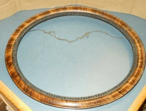 ANTICA CORNICE OVALE IN LEGNO MARRONE E NERO A RIGHE TIGRE 19" X 16" RETRO APERTO - Foto 1 di 7