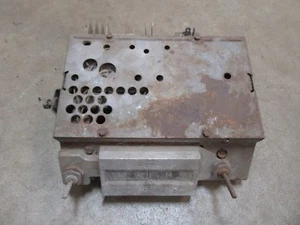 1961 1962 Chevrolet Impala Belair interior dash original AM radio parts core  - Picture 1 of 3