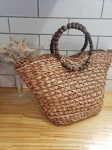 VINTAGE Straw Basket Purse Tan Lined Zipper and wood bead Handles RARE - Picture 1 of 9
