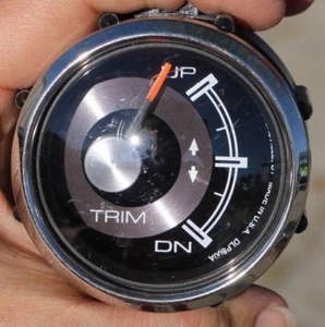 GP8240A NEW Faria Mercury 2" Trim Tilt Up / Down Black Face / Chrome Bezel Gauge - Picture 1 of 4